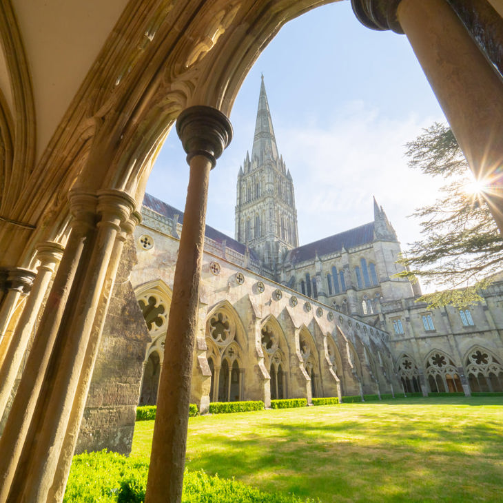 Sailsbury Cathedral exterior.jpg