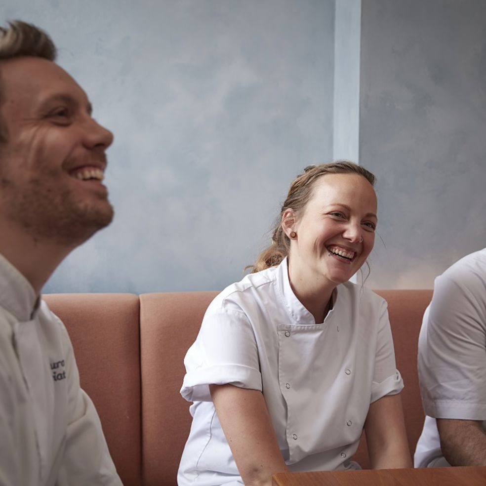 restaurants-associates-provide-brilliant-background.jpg